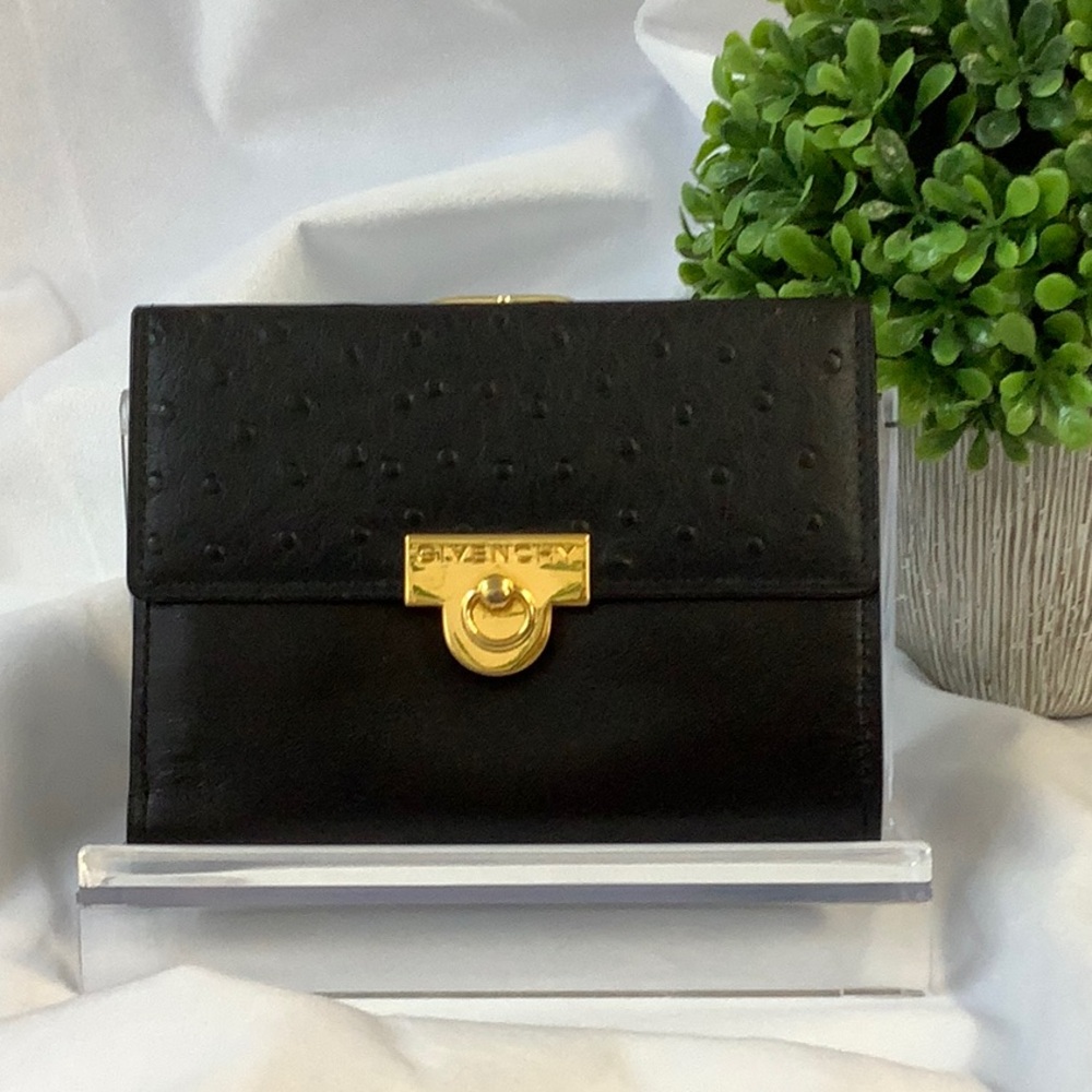 GUC Givenchy Black Bifold Leather Wallet
